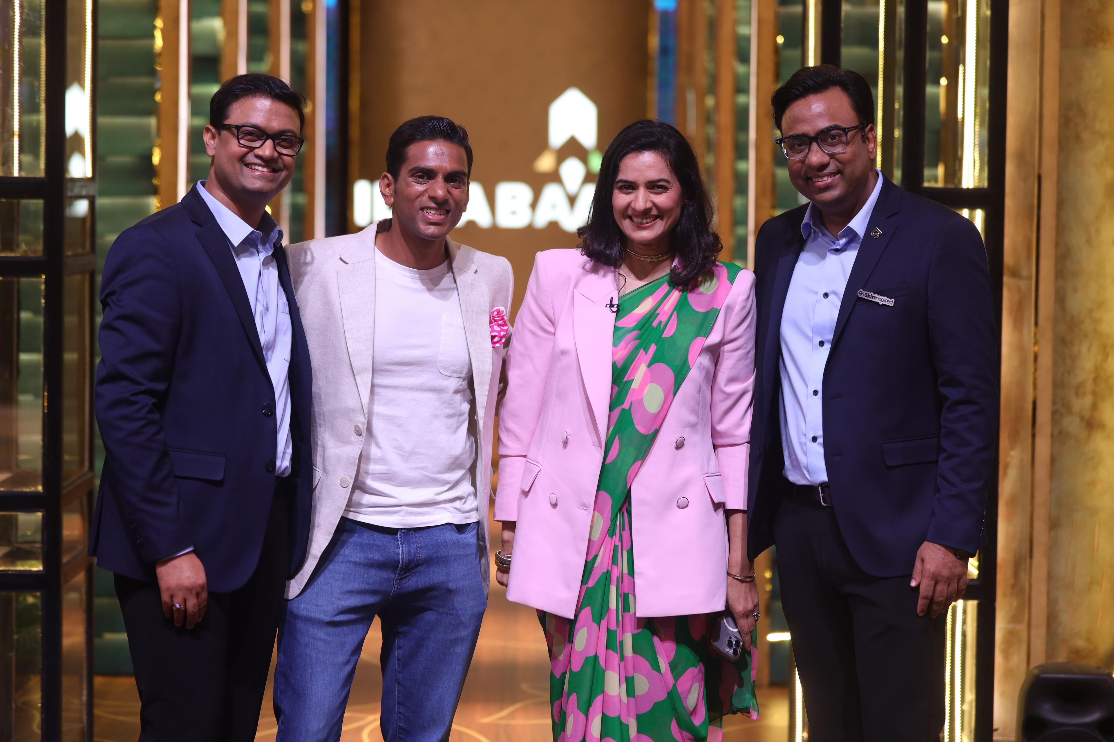Hosts and founders sharing a light moment on the Ideabaaz set